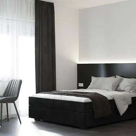 The Residences - Frankfurt Ξενοδοχείο με διαμερίσματα 4*